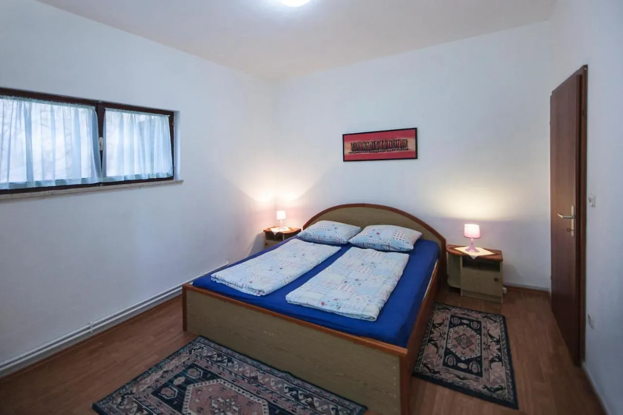 Apartments Kosovka 1398 Pjescana Uvala