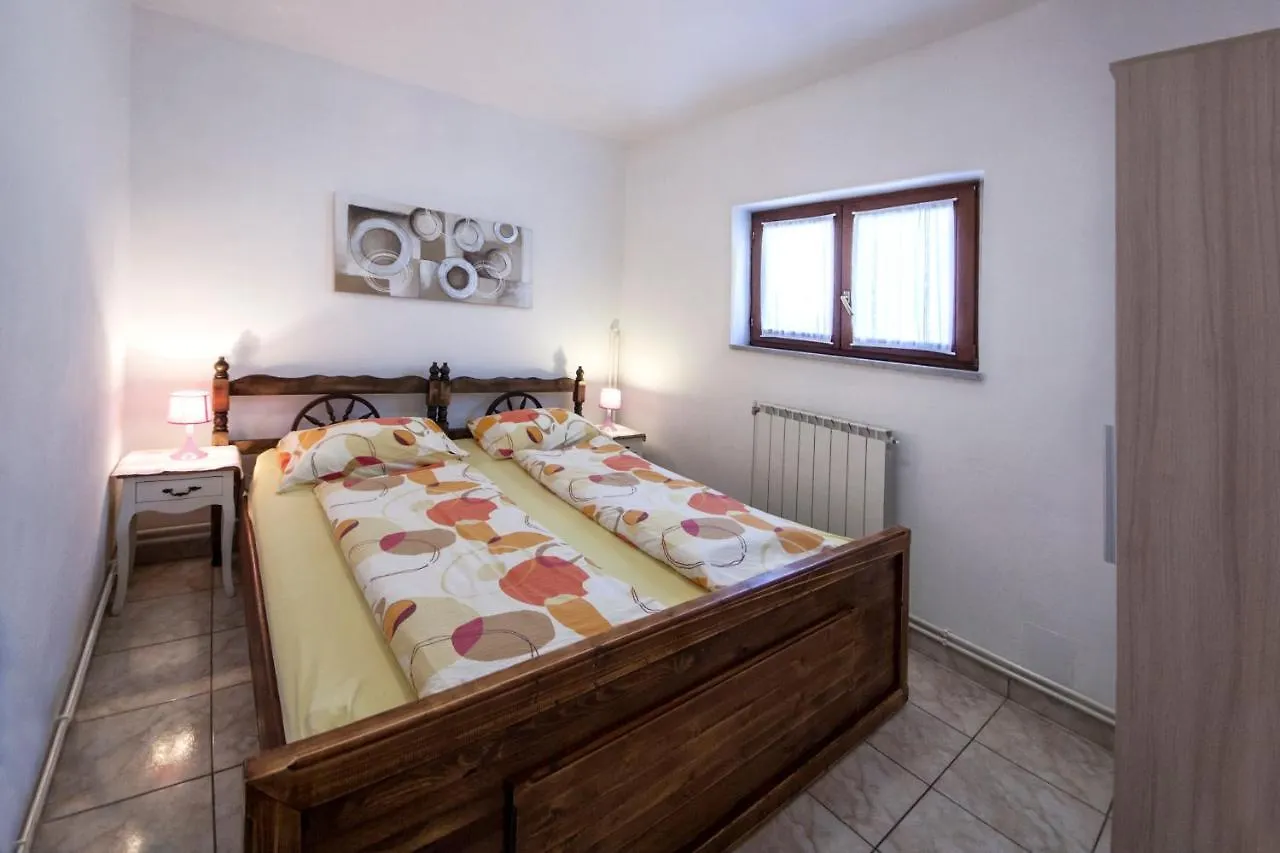 Apartments Kosovka 1398 Pjescana Uvala Croatia