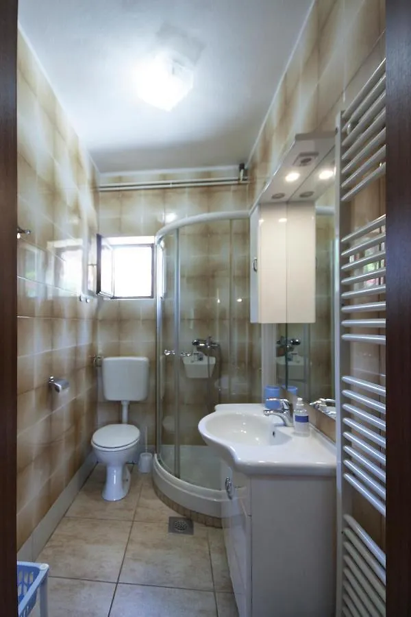 Apartments Kosovka 1398 Pjescana Uvala Croatia