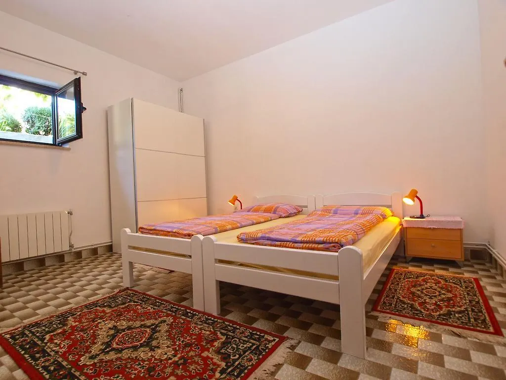 Apartments Kosovka 1398 Pjescana Uvala Croatia