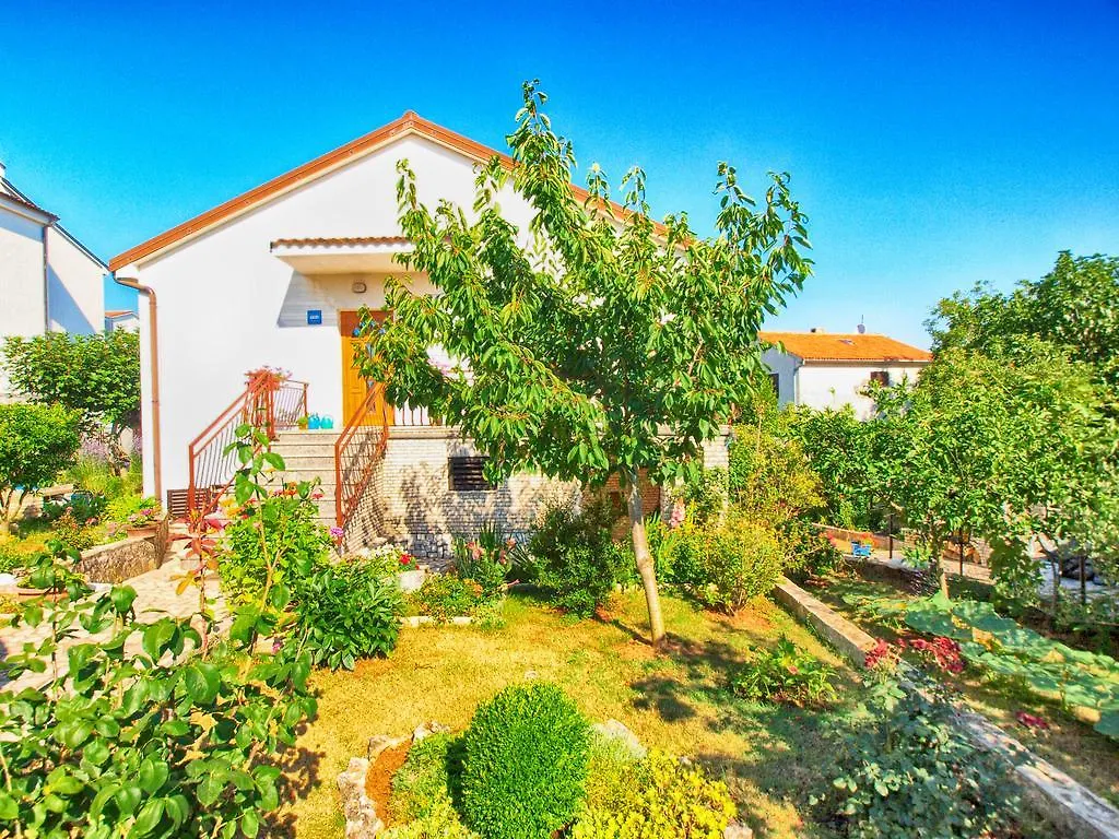 Apartments Kosovka 1398 Pjescana Uvala 0*,  Croatia